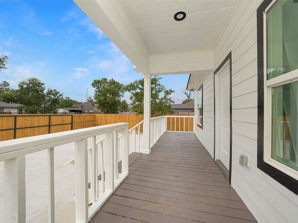 9305 Kentshire Drive, Houston TX 77078