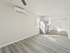 4611 W Hunting Street, Houston TX 77026