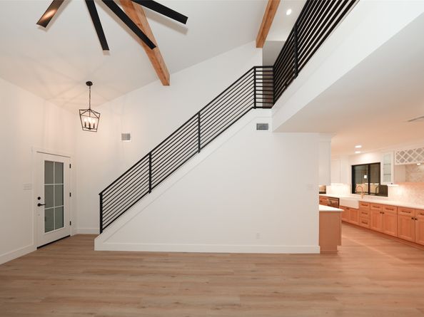 203 S Pathfinders Circle, The Woodlands TX 77381