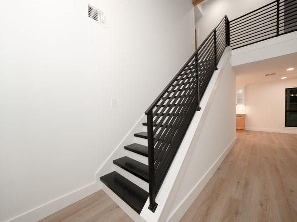 203 S Pathfinders Circle, The Woodlands TX 77381