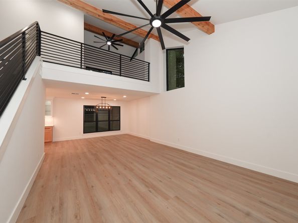 203 S Pathfinders Circle, The Woodlands TX 77381