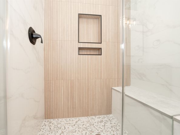 203 S Pathfinders Circle, The Woodlands TX 77381