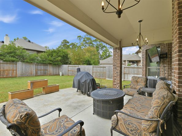 17611 Fossil Ridge Lane, Humble TX 77346