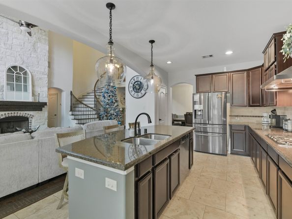 17611 Fossil Ridge Lane, Humble TX 77346