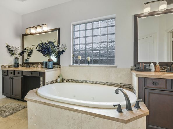 17611 Fossil Ridge Lane, Humble TX 77346