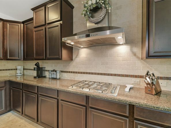 17611 Fossil Ridge Lane, Humble TX 77346