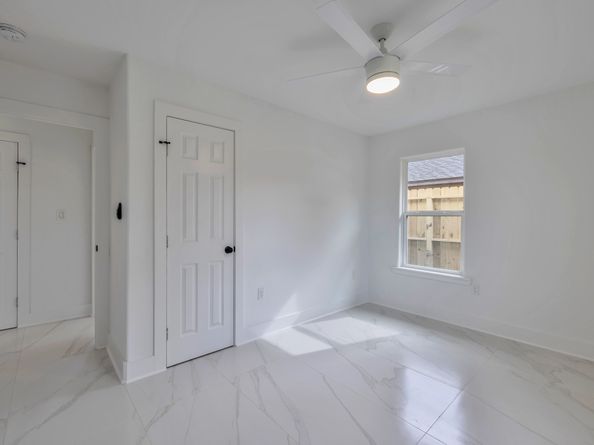 8709 Tarbell Road, Houston TX 77034