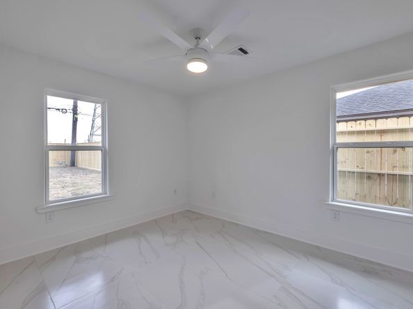 8709 Tarbell Road, Houston TX 77034