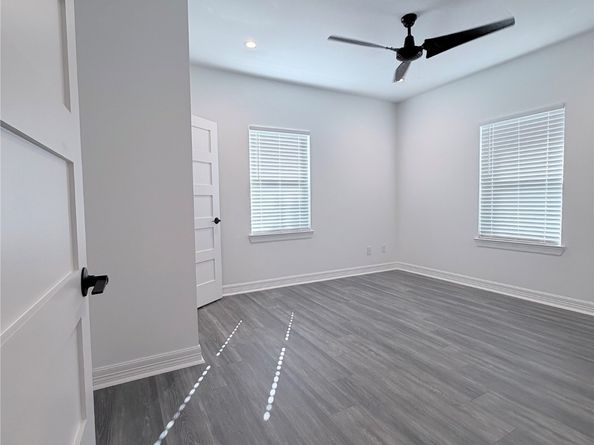 4501 Hirsch Road, Houston TX 77026