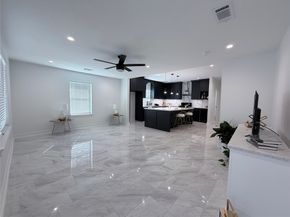 4501 Hirsch Road, Houston TX 77026