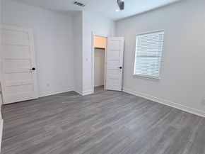 4501 Hirsch Road, Houston TX 77026