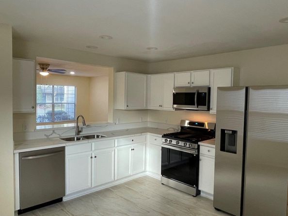 907 Grand Plains Drive, Houston TX 77090