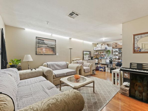 8506 Montridge Drive, Houston TX 77055