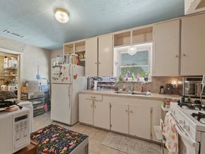 8506 Montridge Drive, Houston TX 77055