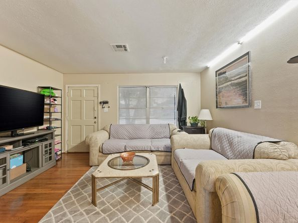 8506 Montridge Drive, Houston TX 77055