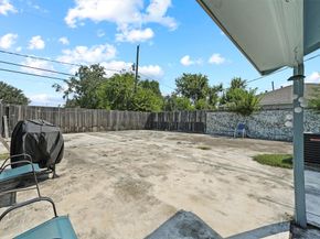 8506 Montridge Drive, Houston TX 77055