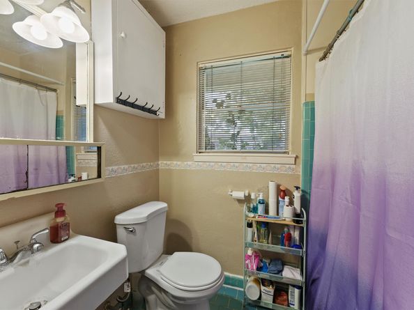 8506 Montridge Drive, Houston TX 77055