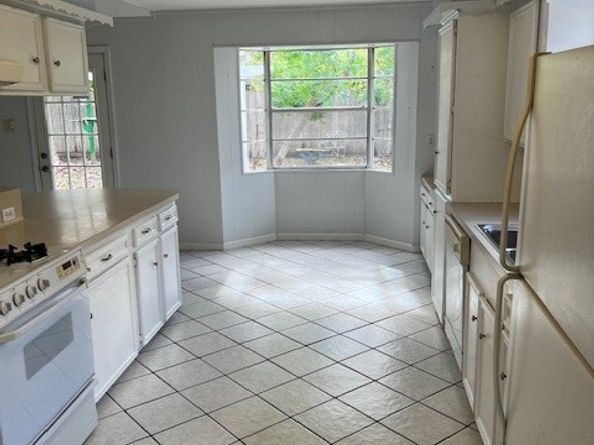 9115 Willow Meadow Drive, Houston TX 77031