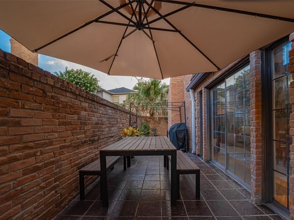 5368 Brownway Street C32, Houston TX 77056