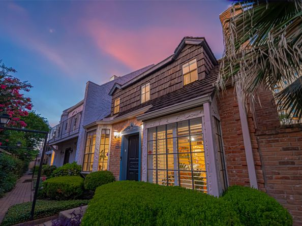 5368 Brownway Street C32, Houston TX 77056