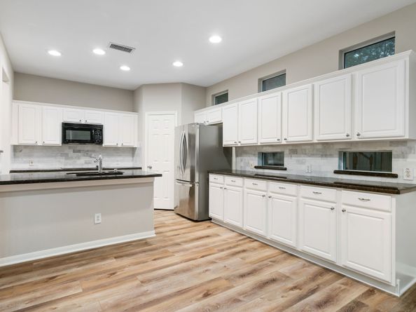 151 E Greenhill Terrace Place, The Woodlands TX 77382