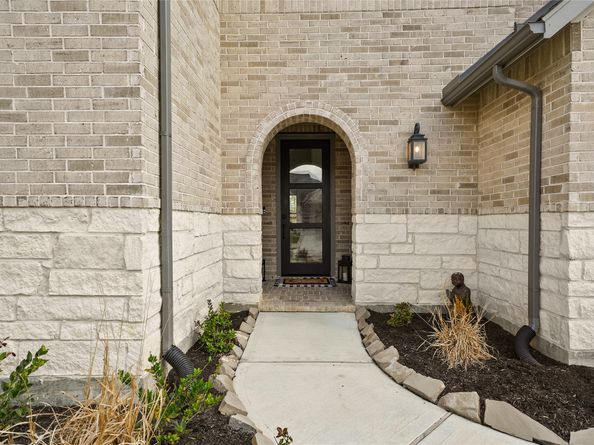 23685 Silver Palm Trail, New Caney TX 77357