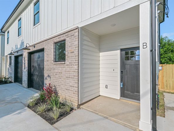 4723 Mallow Street, Houston TX 77033