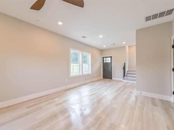 4723 Mallow Street, Houston TX 77033