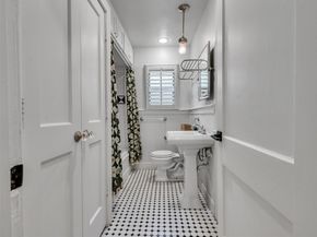 834 W 41st Street, Houston TX 77018