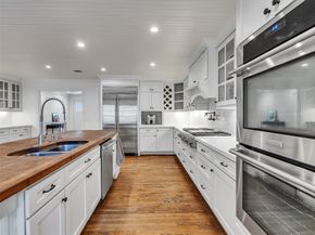 834 W 41st Street, Houston TX 77018