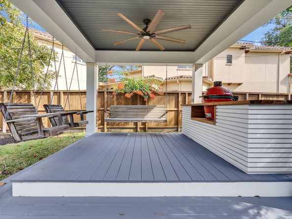 834 W 41st Street, Houston TX 77018