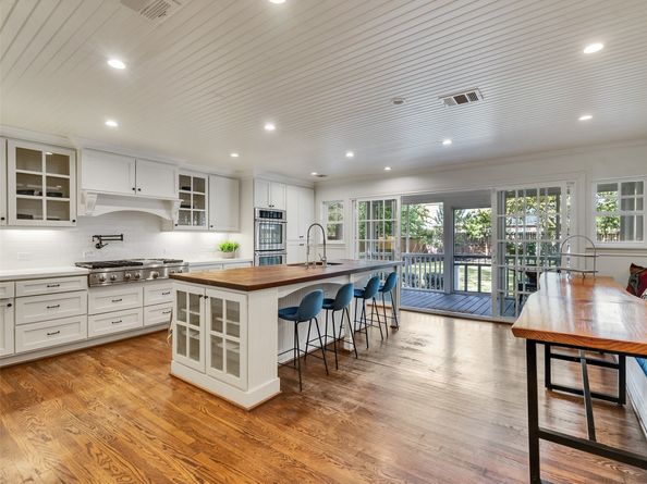 834 W 41st Street, Houston TX 77018