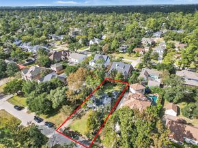 834 W 41st Street, Houston TX 77018