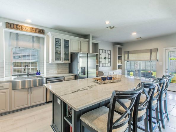 25207 Gaddis Oaks Drive, Spring TX 77389