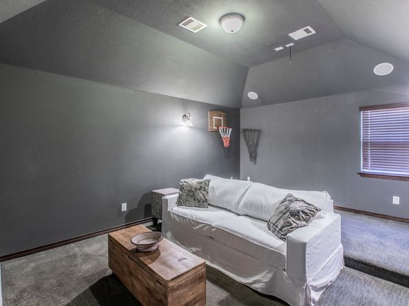 25207 Gaddis Oaks Drive, Spring TX 77389