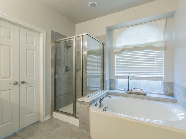 25207 Gaddis Oaks Drive, Spring TX 77389