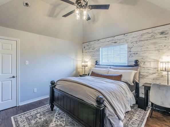 25207 Gaddis Oaks Drive, Spring TX 77389