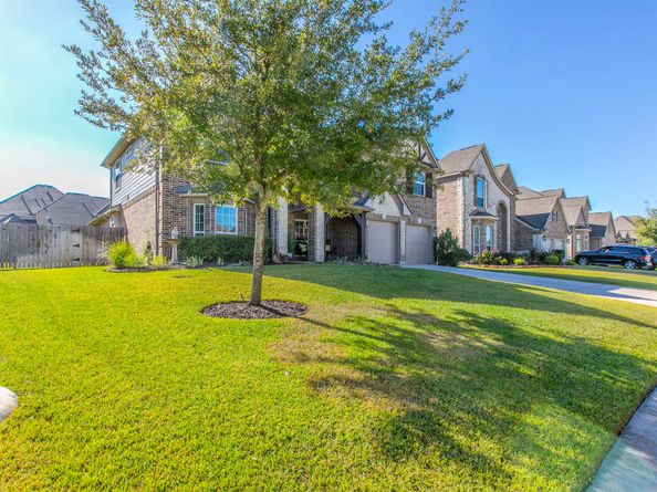 25207 Gaddis Oaks Drive, Spring TX 77389