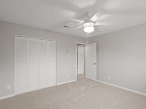 2212 Shadowdale Drive 358, Houston TX 77043