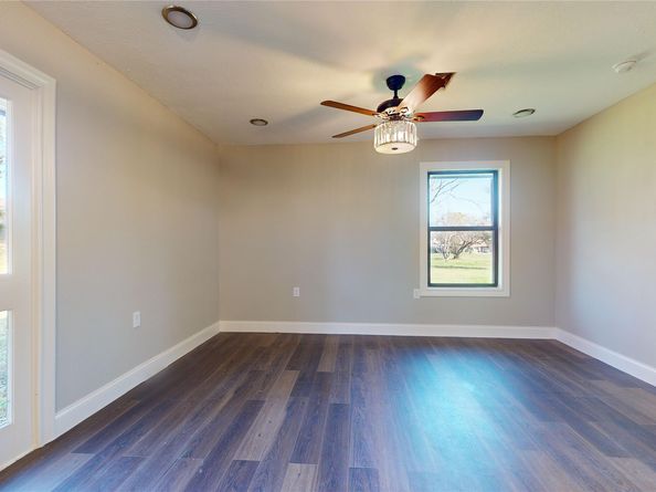 603 Maple Way, Houston TX 77015