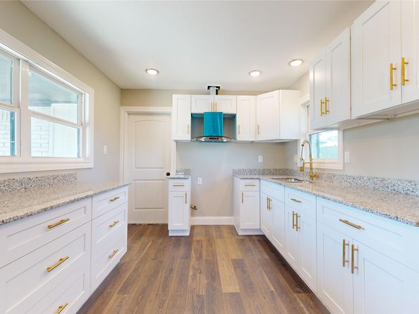 603 Maple Way, Houston TX 77015