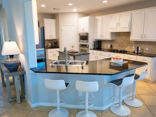 86 Oriel Oaks Circle, The Woodlands TX 77382