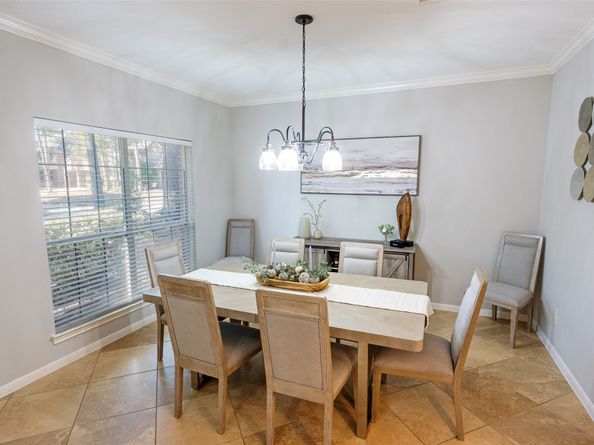 86 Oriel Oaks Circle, The Woodlands TX 77382