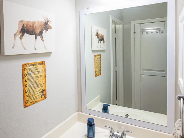 86 Oriel Oaks Circle, The Woodlands TX 77382