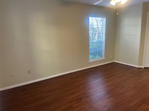 2120 El Paseo Street 403, Houston TX 77054