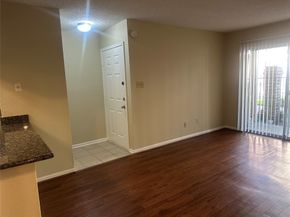 2120 El Paseo Street 403, Houston TX 77054