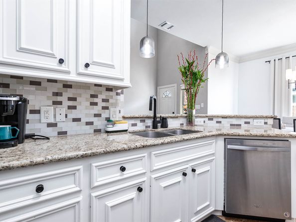 2865 Westhollow Dr UNIT 89, Houston TX 77082