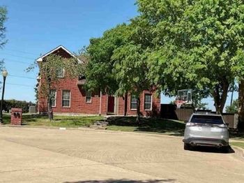 1501 Richfield Court