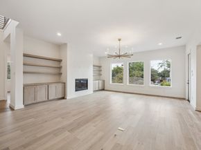 2211 Saxon Drive, Houston TX 77018