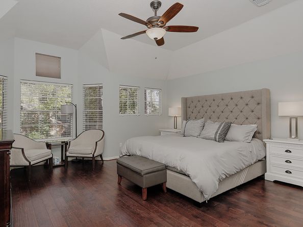 27 Owls Cove Place, The Woodlands TX 77382